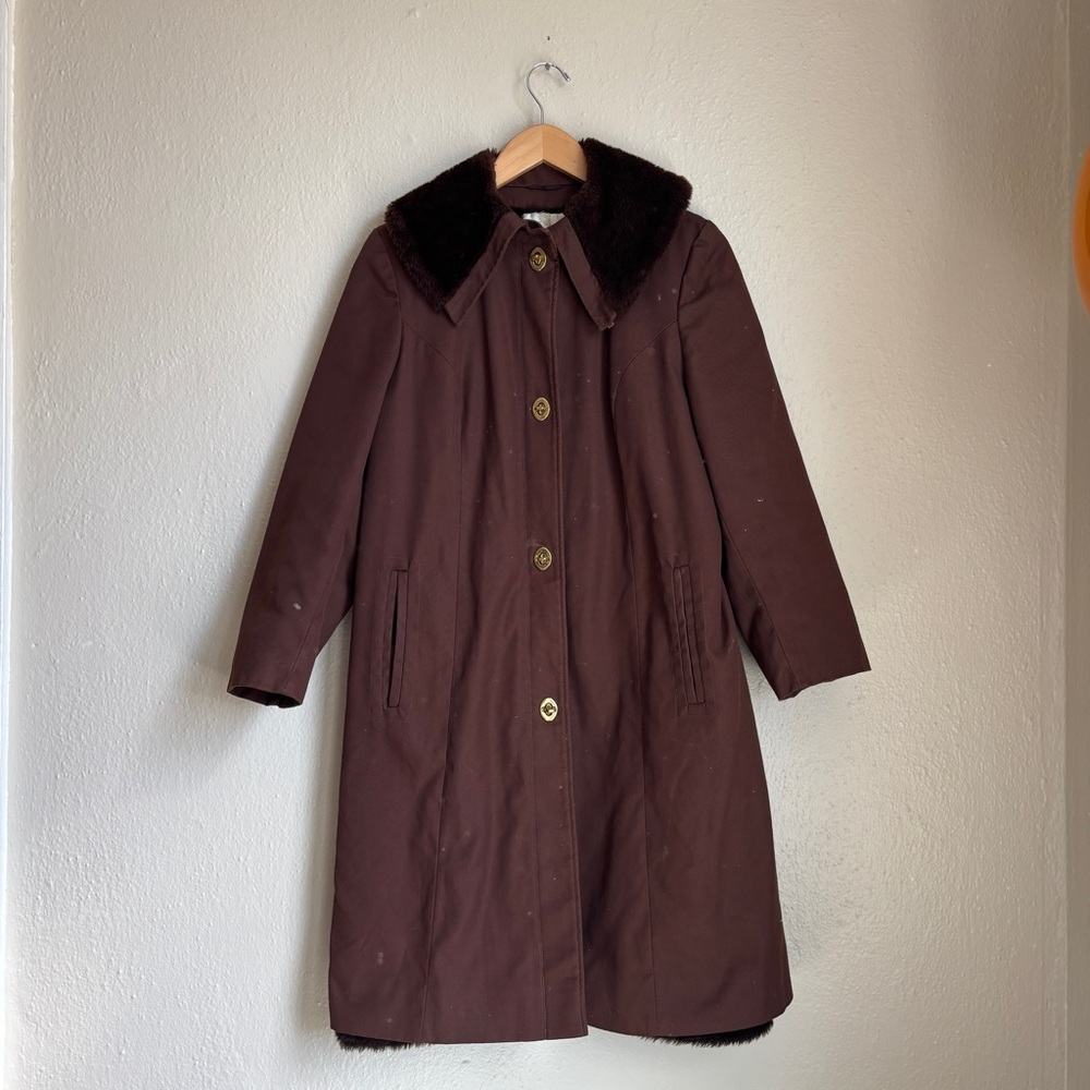 Vintage 1950s/1960s Dark Brown Coat with Faux Fur Collar